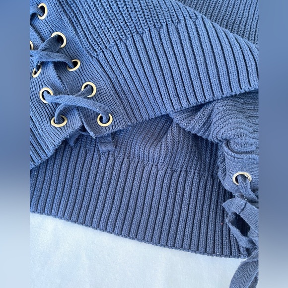 H&M | Navy Ribbed Knit Sweater With Lacing - Picture 10 of 16